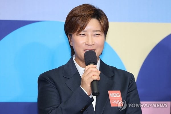 利物浦vs曼城首发：萨拉赫PK哈兰德！迪亚斯、福登先发出战